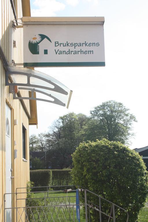 Bruksparkens Hostel Vellinge Exterior photo