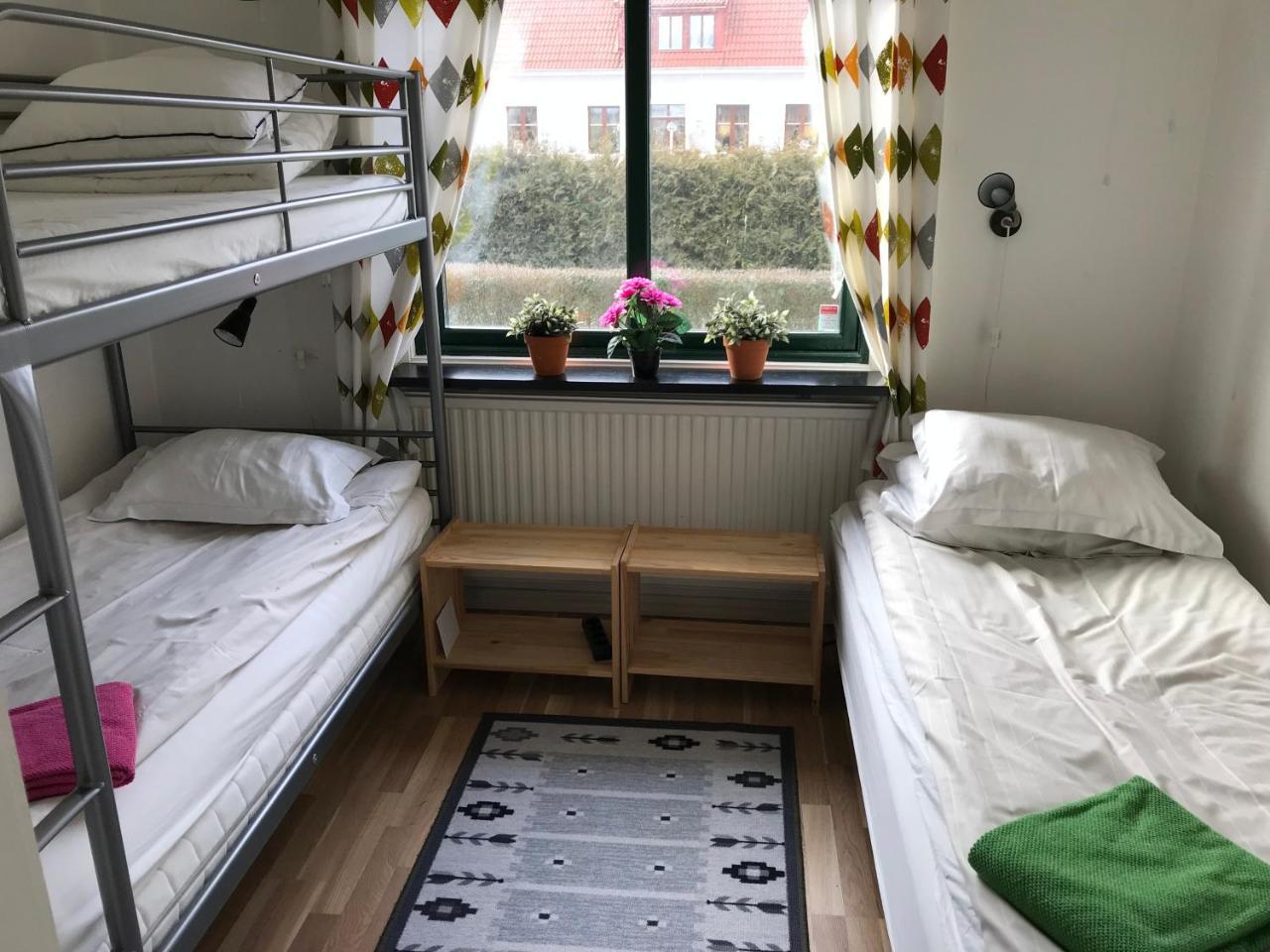 Bruksparkens Hostel Vellinge Exterior photo